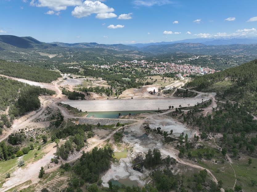 BURSA BÜYÜKORHAN KOCADERE GÖLETİ’NDE ÇALIŞMALAR ARALIKSIZ DEVAM EDİYOR