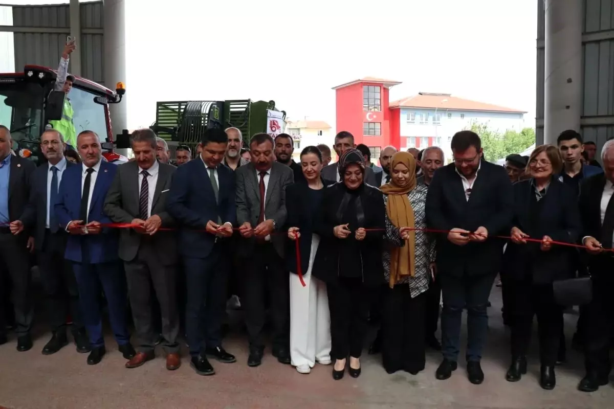 Kütahya'da Tarım Fuarı Açıldı