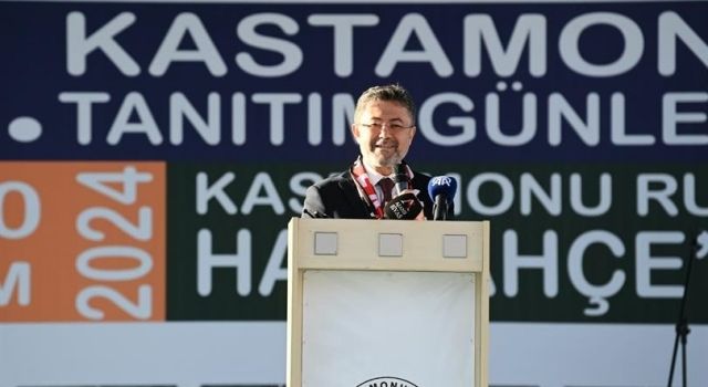 Bakan Yumaklı, Kastamonu'nun Tarihi ve Kültürel Değerlerini Anlattı  