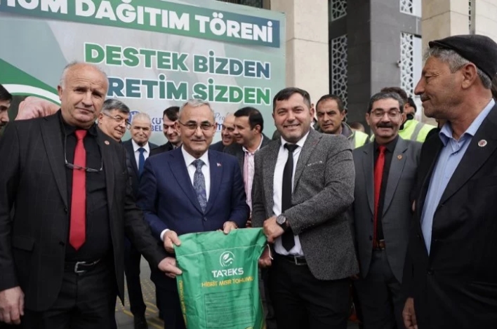 Çiftçilere 30 ton tohum desteği